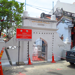 Hang Kasturi Mausoleum